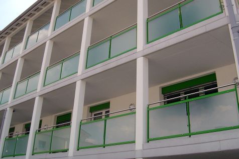 Gel&auml;nder mit Glasf&uuml;llung