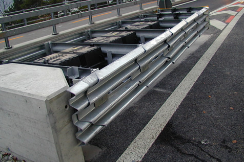 Gepr&uuml;fter Anpralld&auml;mpfer